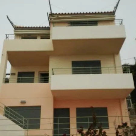 Auravilla Kiveri